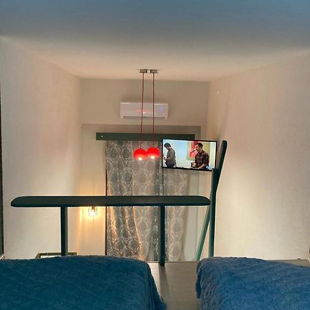 Apartemen studio 19 m² dengan 1 kamar mandi pribadi di Pusat Kota Odessa Bagian luar foto