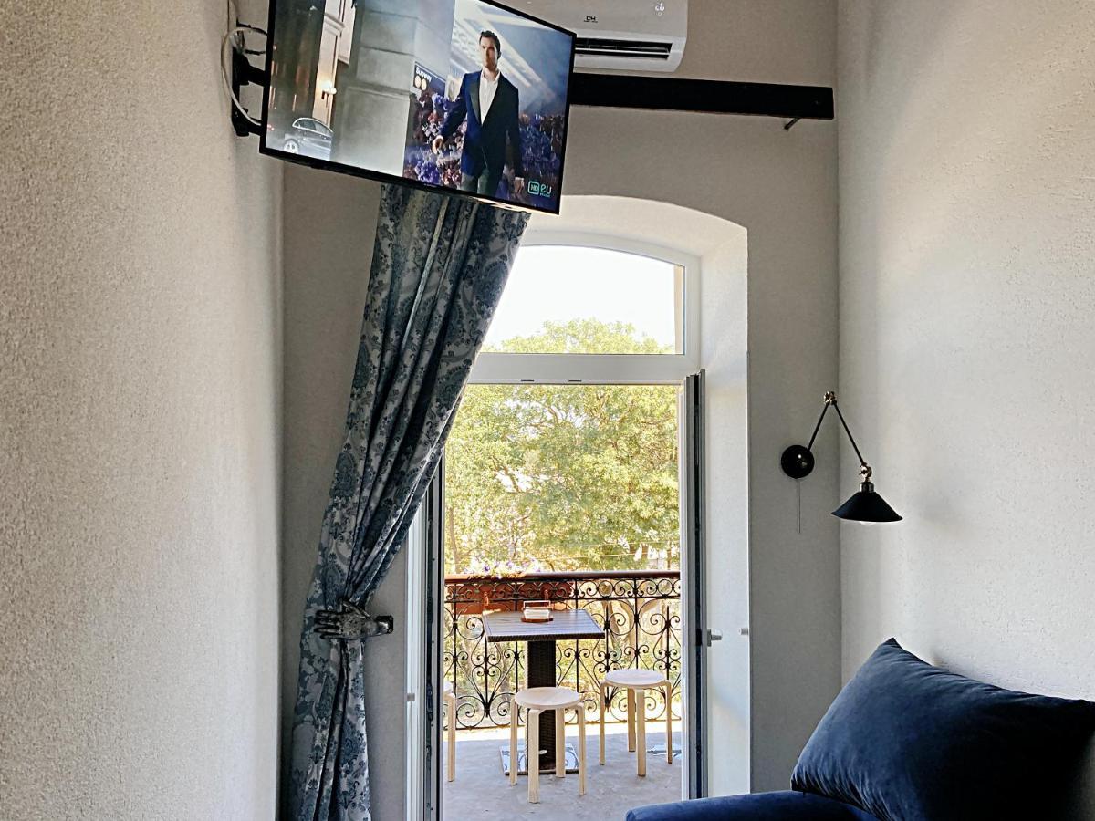 Apartemen studio 19 m² dengan 1 kamar mandi pribadi di Pusat Kota Odessa Bagian luar foto