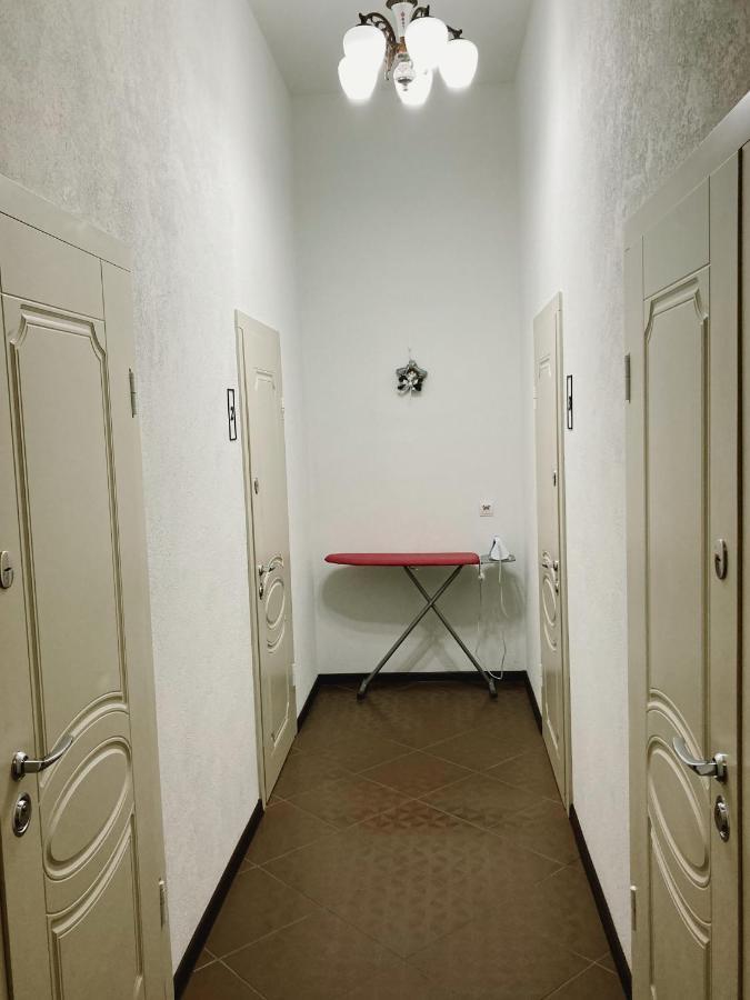 Apartemen studio 19 m² dengan 1 kamar mandi pribadi di Pusat Kota Odessa Bagian luar foto