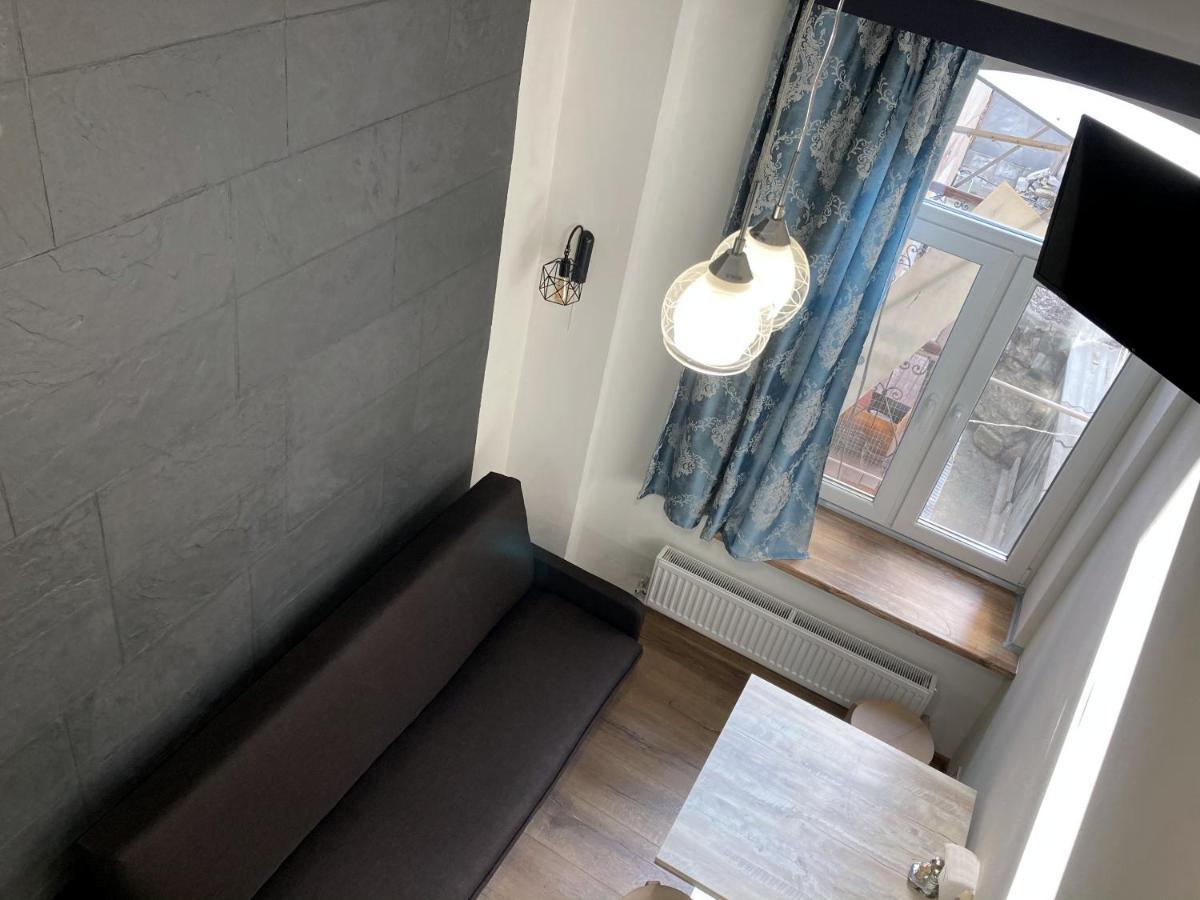 Apartemen studio 19 m² dengan 1 kamar mandi pribadi di Pusat Kota Odessa Bagian luar foto
