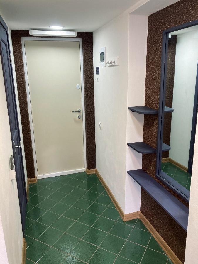 Apartemen studio 19 m² dengan 1 kamar mandi pribadi di Pusat Kota Odessa Bagian luar foto